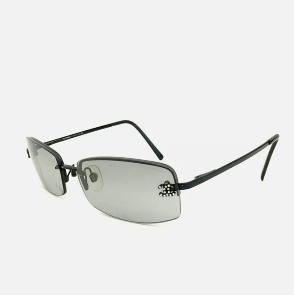 CHANEL RHINESTONE CC LOGO BLACK SUNGLASSES/P0788. - Picture 4 of 10